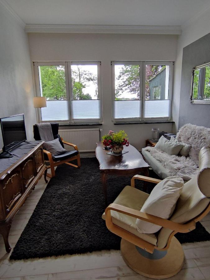 Ferienwohnung-Im-Karolinenkoog-Erholung-Zwischen-Feld-Und-Deich Екстериор снимка
